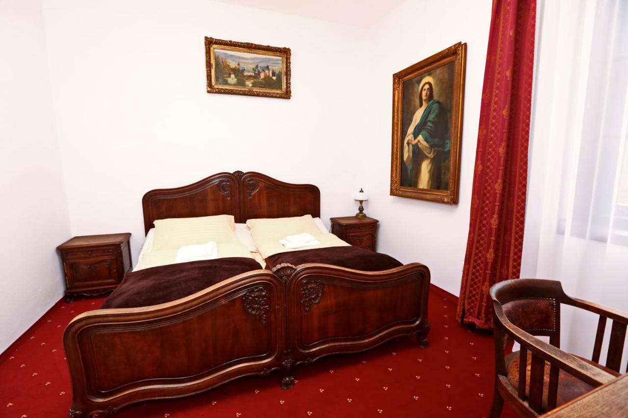 Historicky Putnicky Dom Hotel Marianka Eksteriør billede