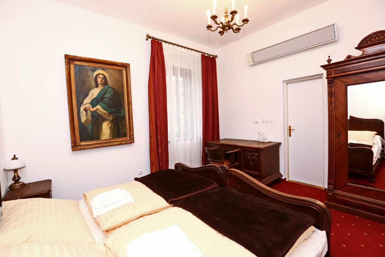Historicky Putnicky Dom Hotel Marianka Eksteriør billede