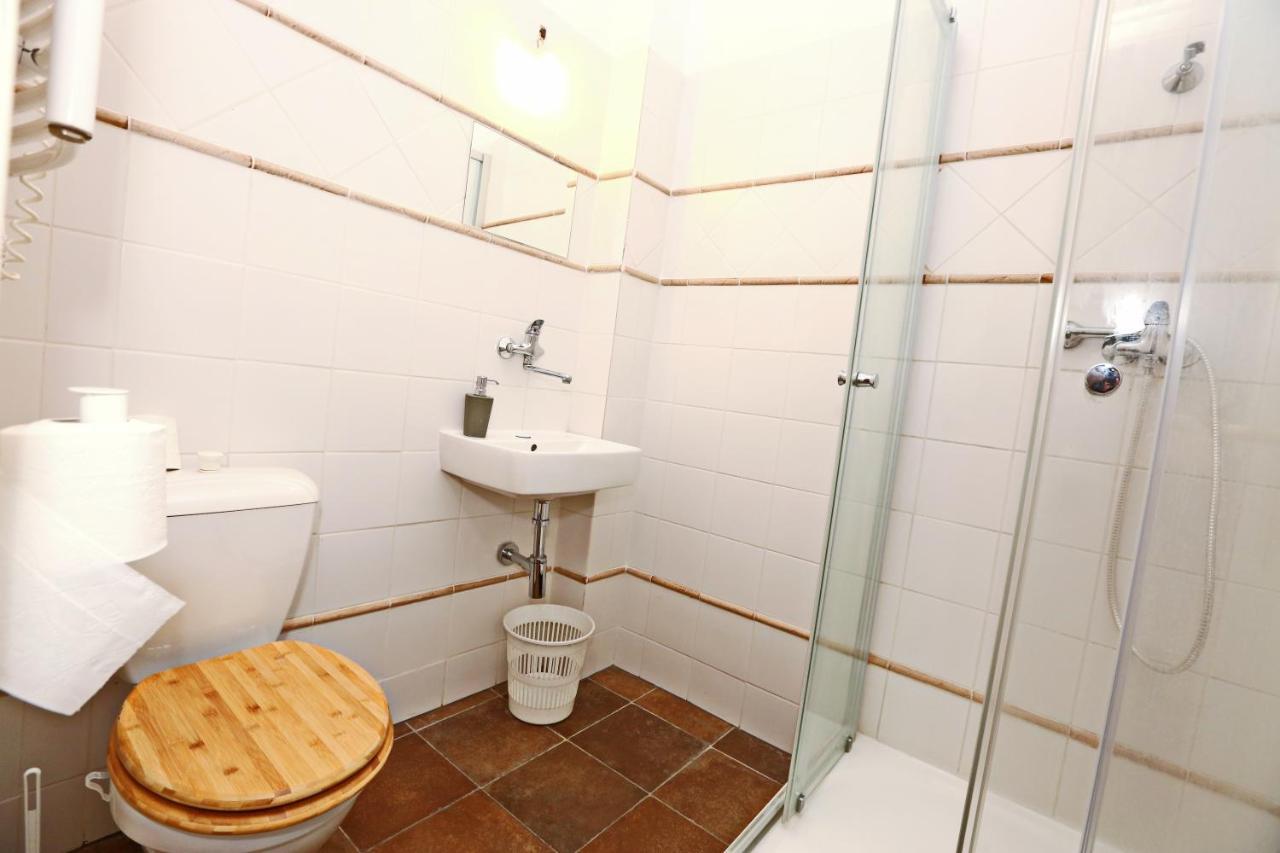 Historicky Putnicky Dom Hotel Marianka Eksteriør billede